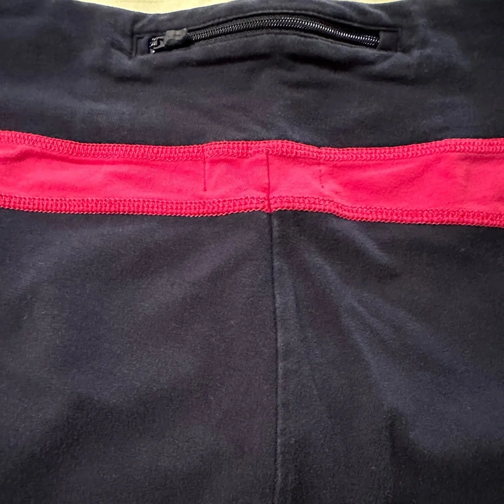 Lauren Ralph Lauren Active Women’s Navy W/ Bright Pink Accents Capri Leggings, L - Picture 4 of 4